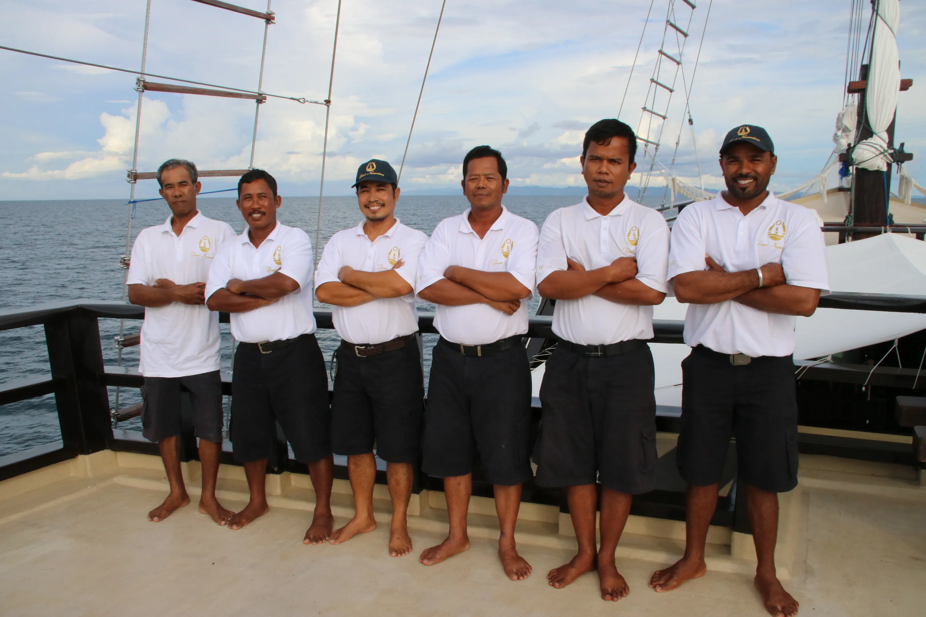 Dewi Nusantara Officers