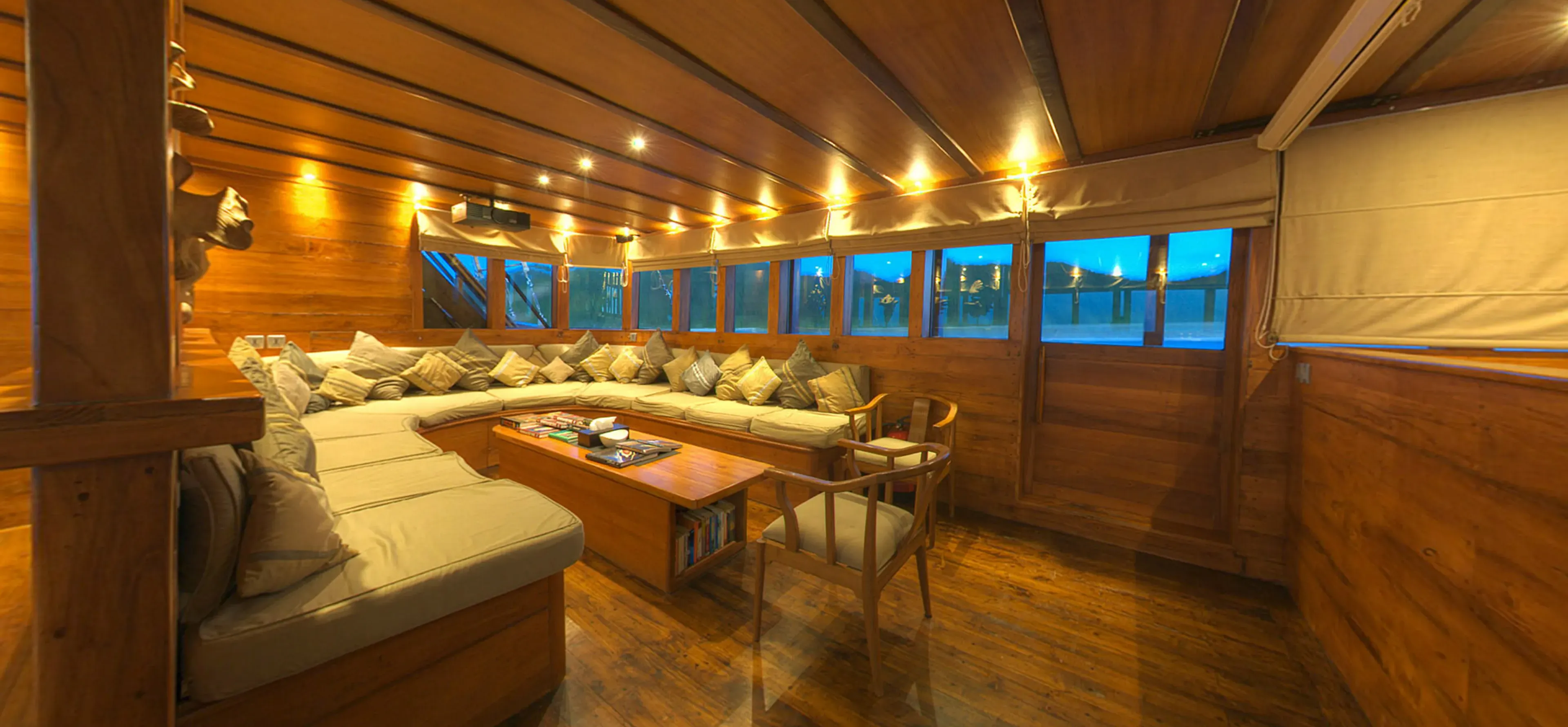 Damai II Indoor Lounge