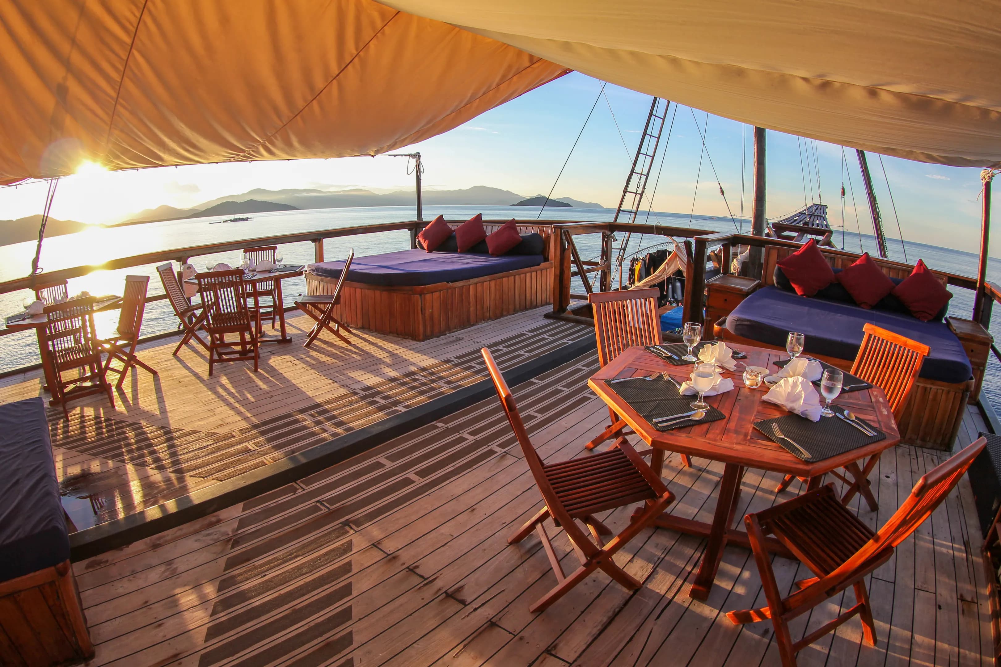 Damai I Sun Deck