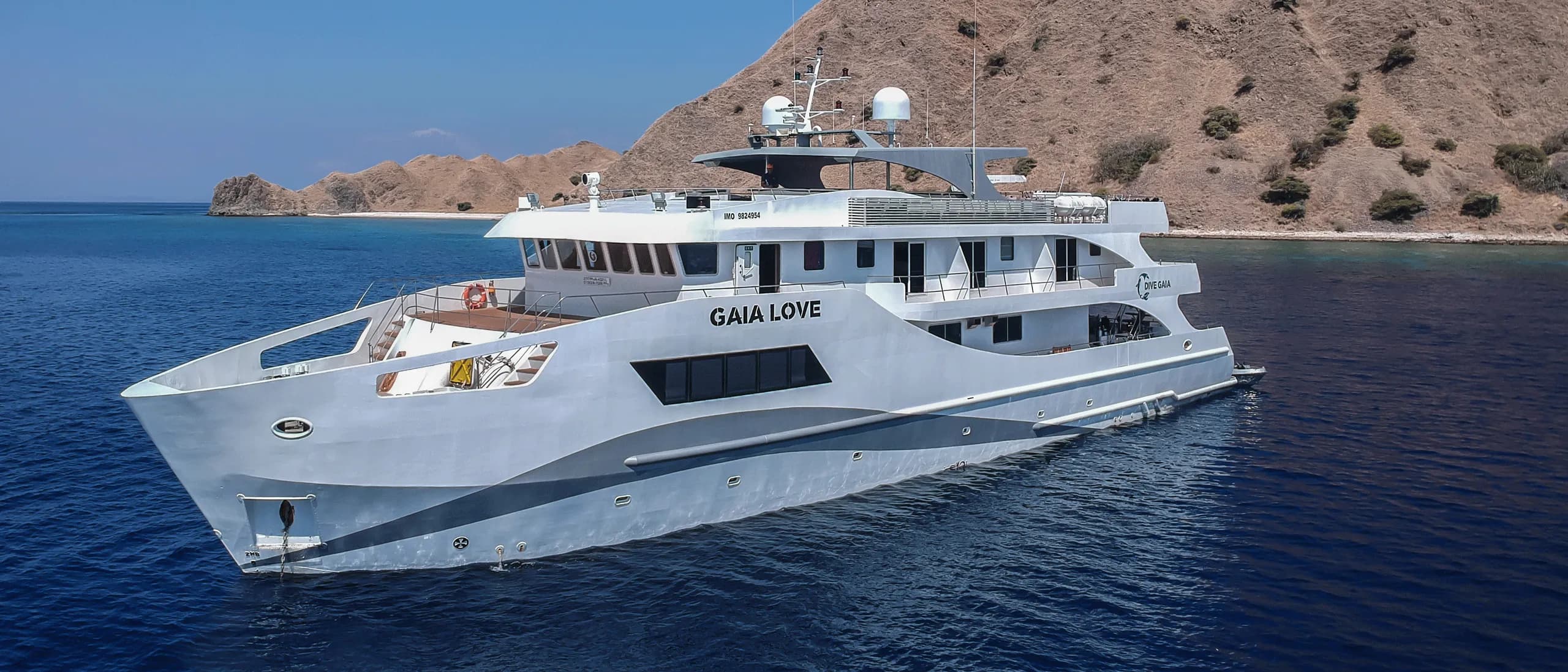 Gaia Love