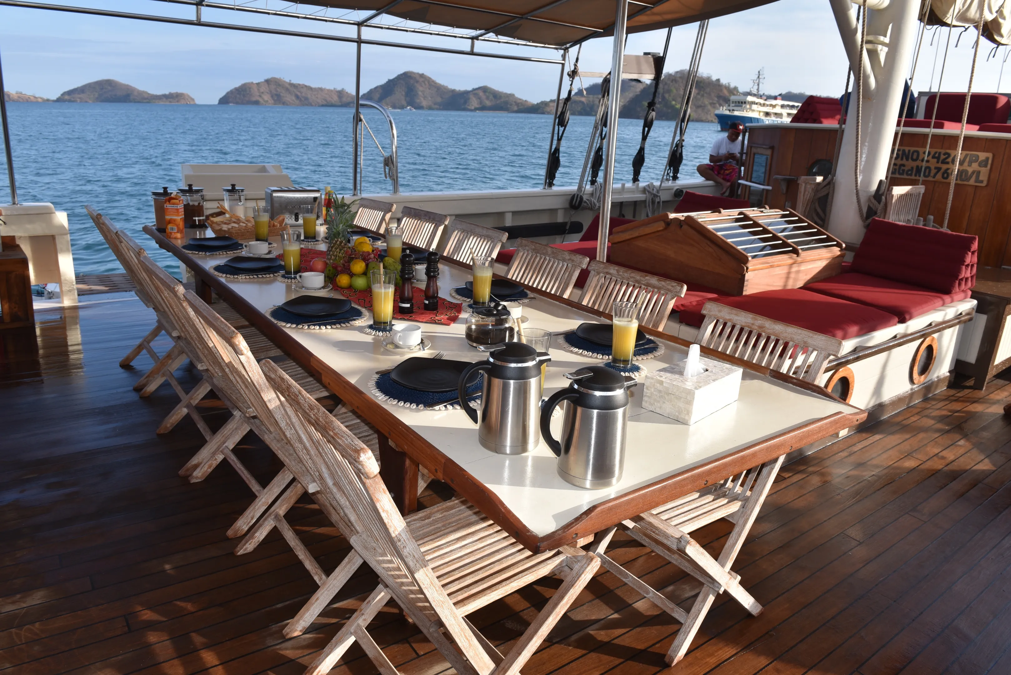 Raja Laut Outdoor Dining