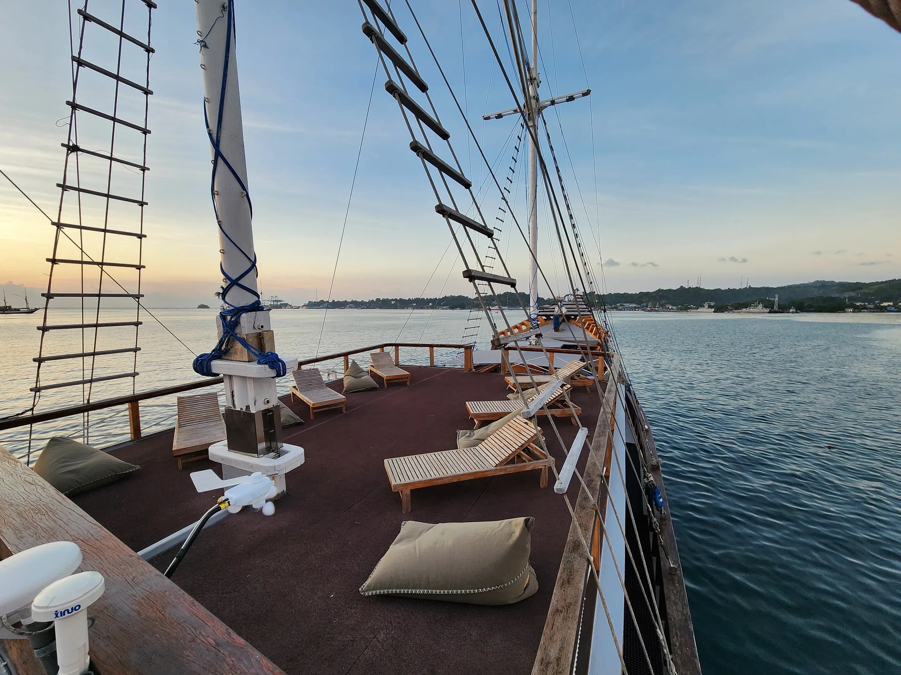 Dancing Wind Sundeck