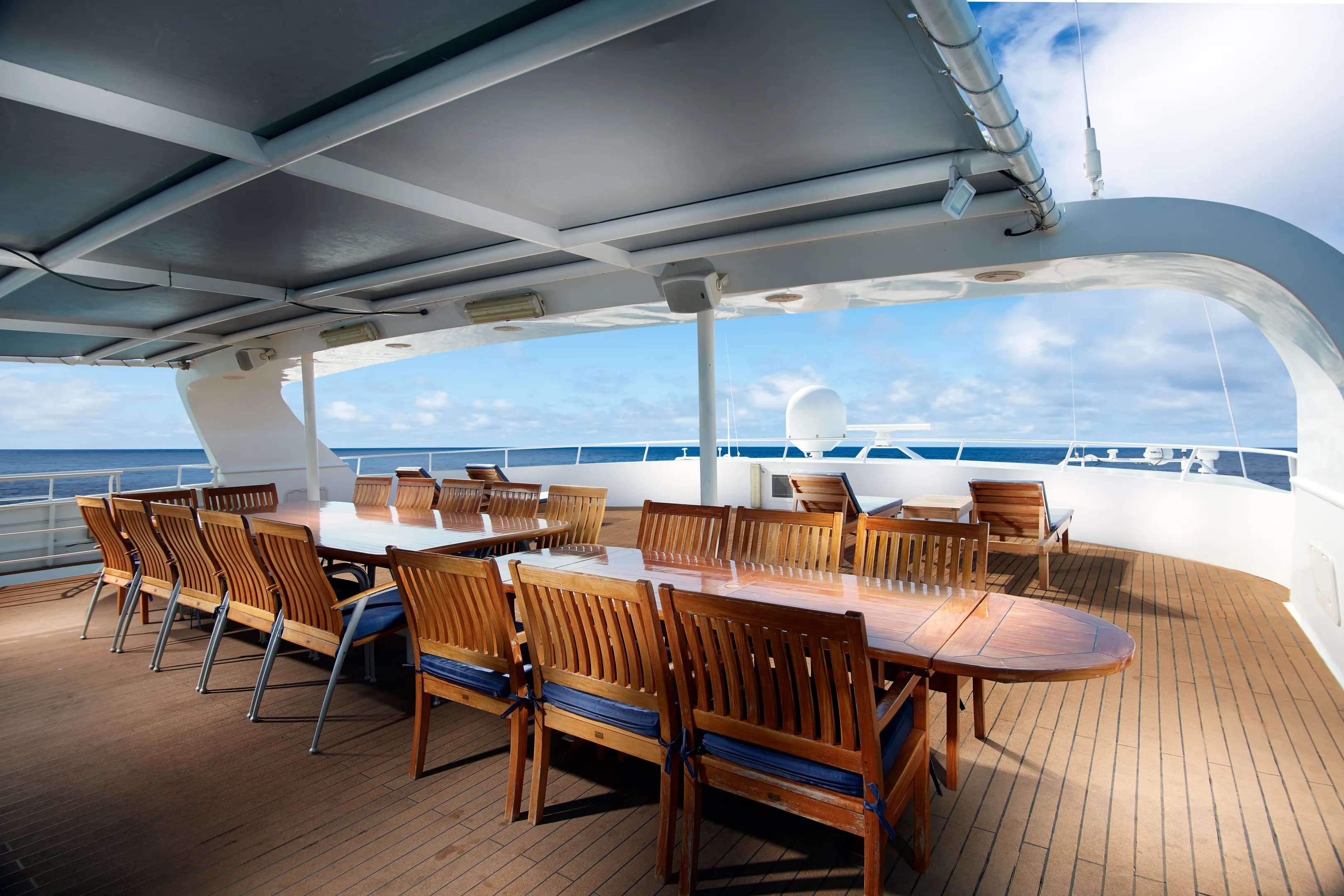 Solitude Adventurer Sun Deck