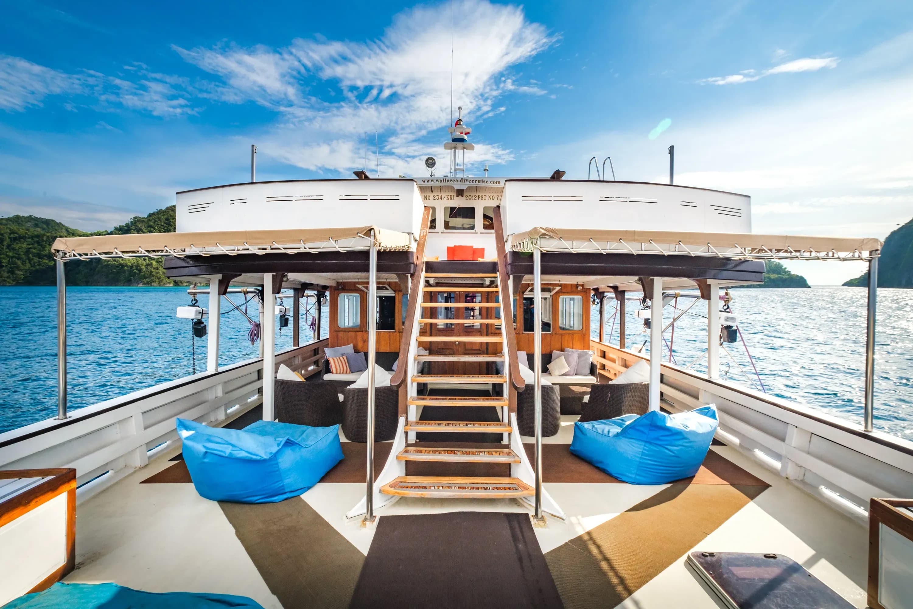 Ambai Sundeck