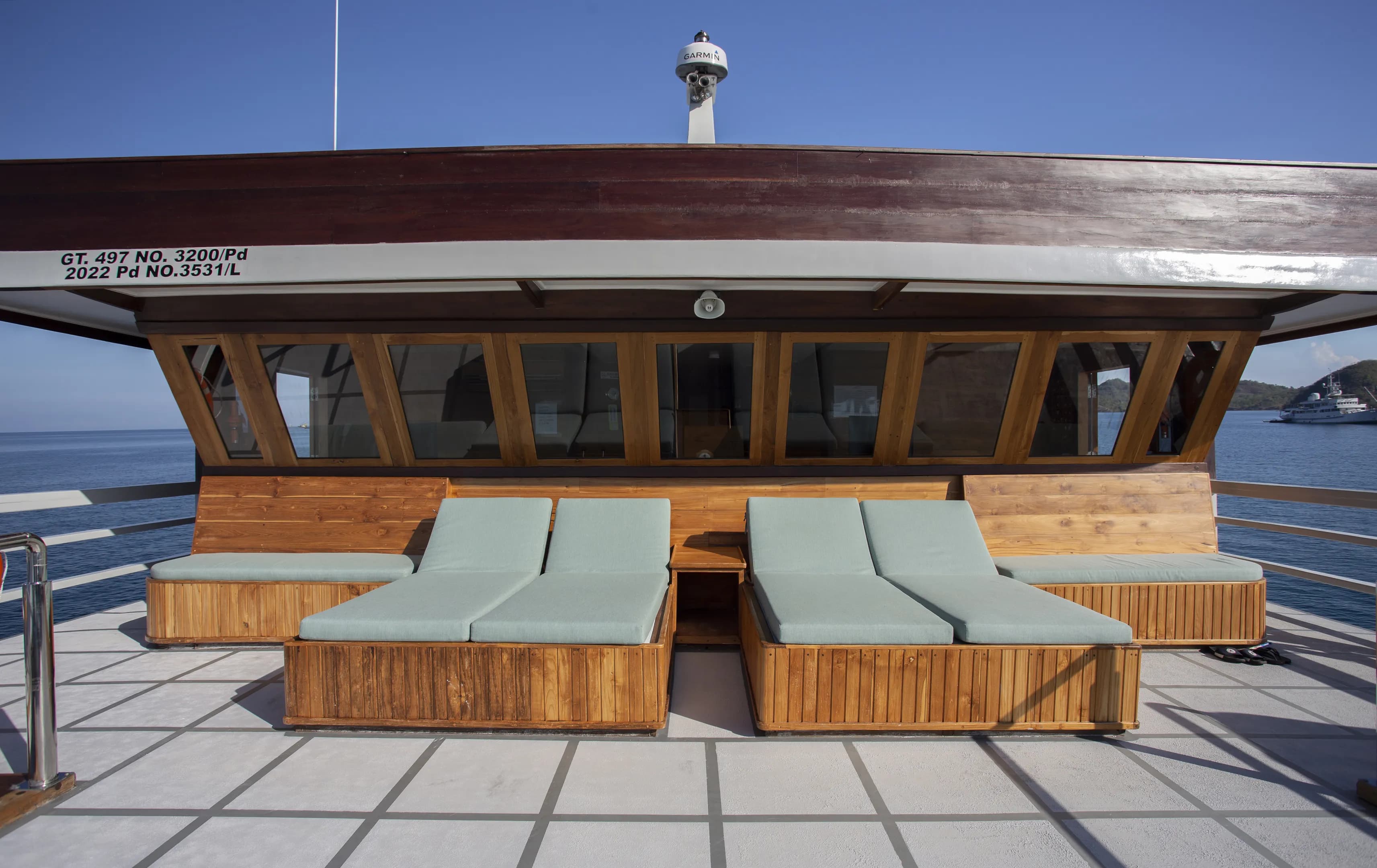 Harmoni Front Sun Deck